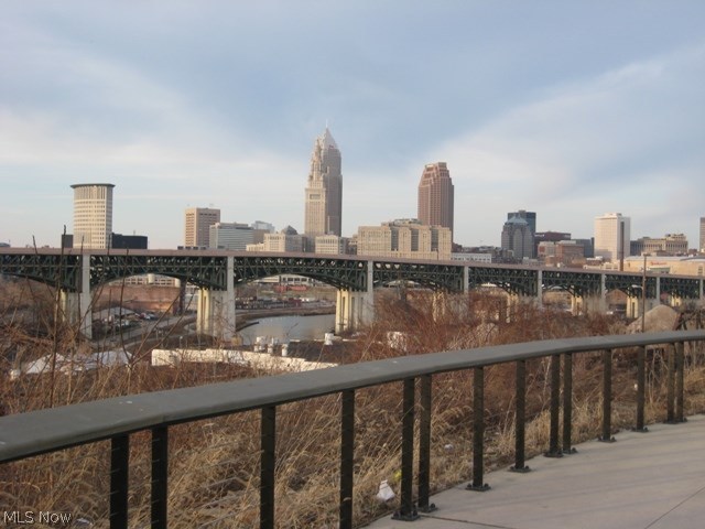 Pointe/Gateway Condo - Residential