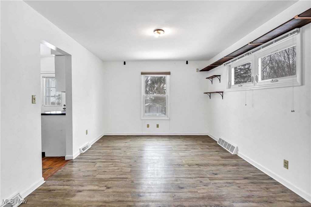 Photo of 13011 West Avenue, Cleveland, OH 44111 (MLS # 5182947)