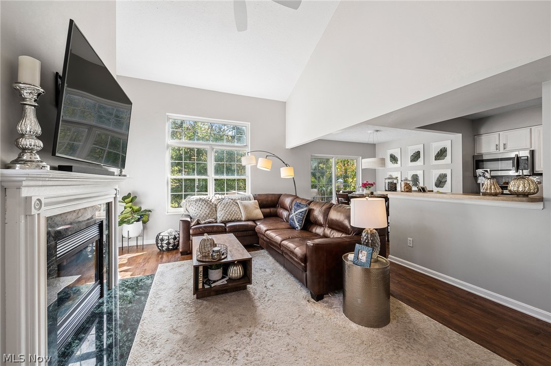 Edgebrook Condo Ph 6 - Residential