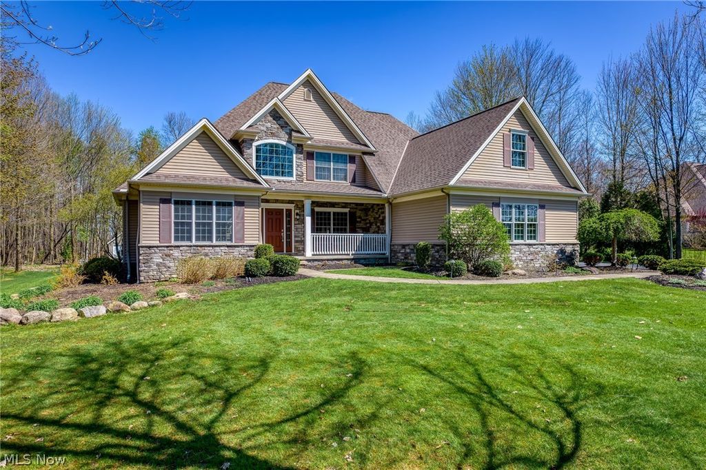 Photo of 11810 Edinboro Lane, Chagrin Falls, OH 44023 (MLS # 5202786)