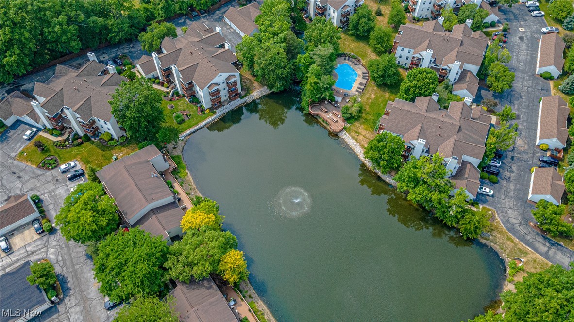 Cedarwood Village Condo 5 - Residential Lease