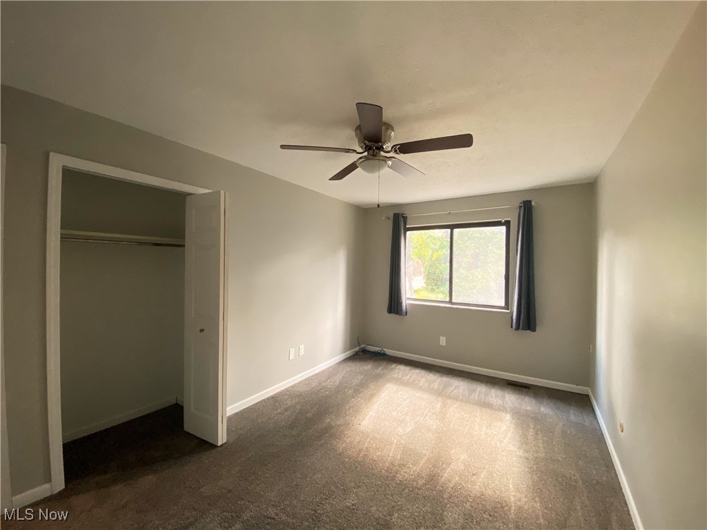 Cedarwood Village Condo 5 - Residential Lease