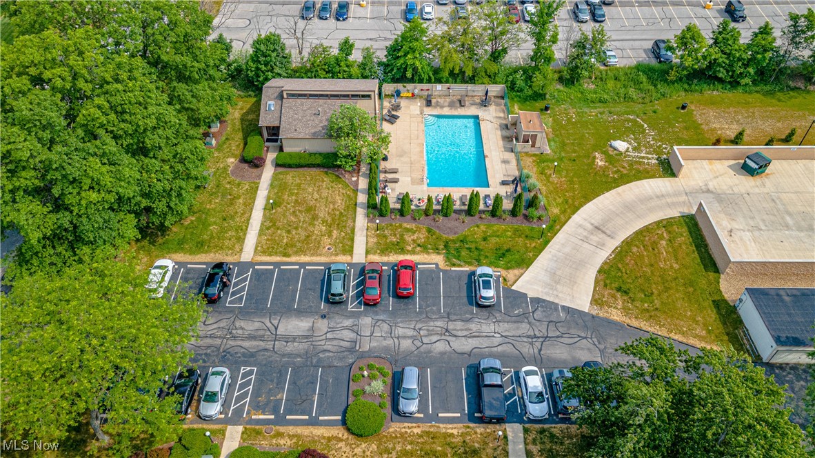 Cedarwood Village Condo 5 - Residential Lease