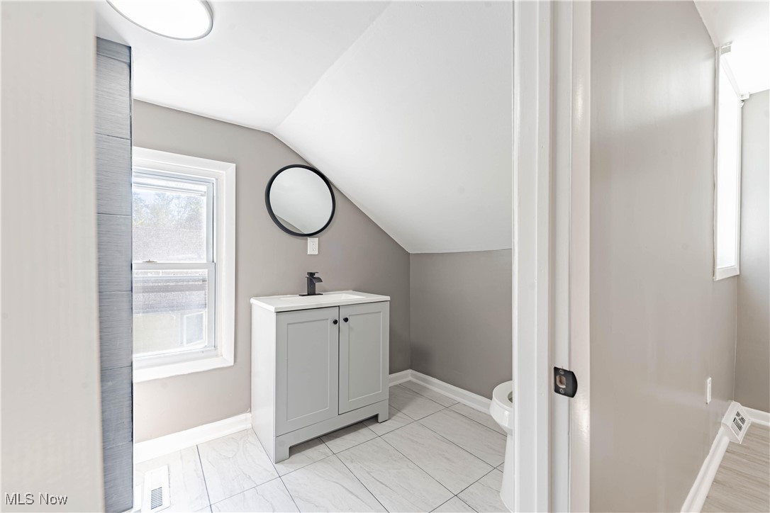 S H Kleinman Realty Cos Easth - Residential