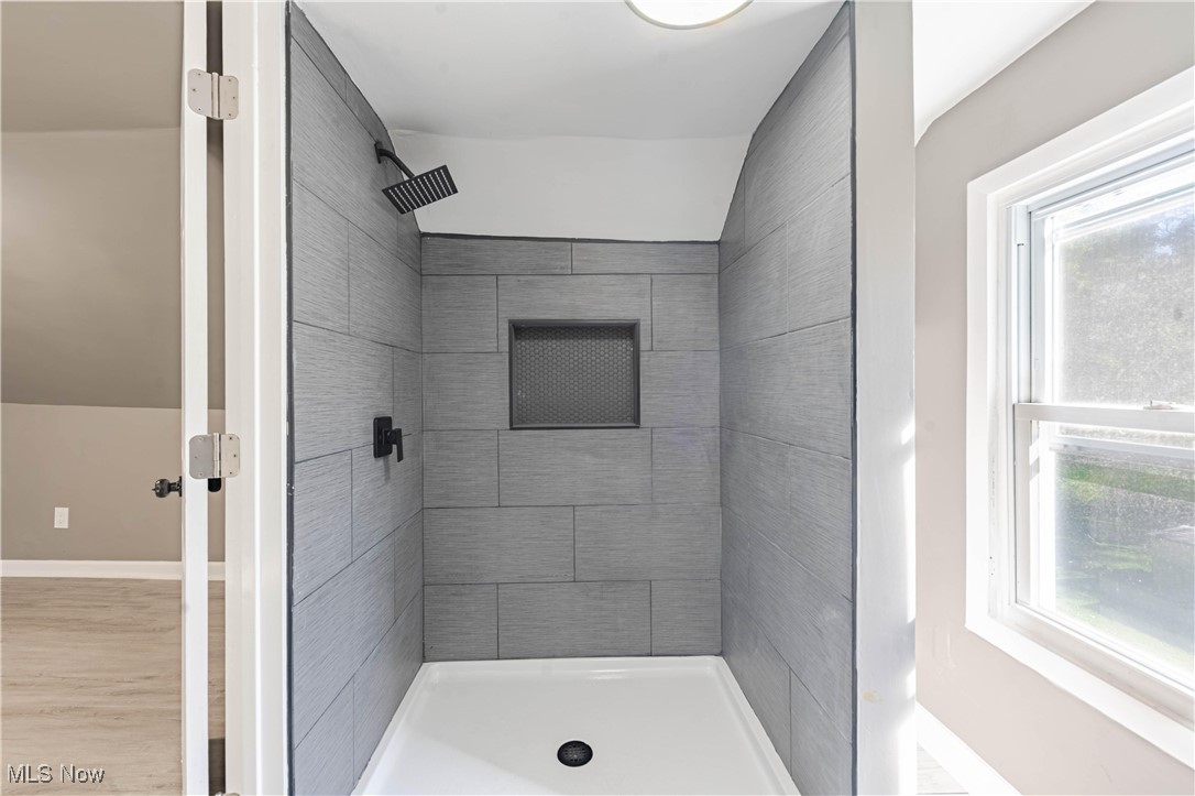 S H Kleinman Realty Cos Easth - Residential