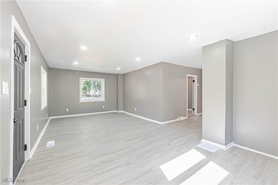 S H Kleinman Realty Cos Easth - Residential