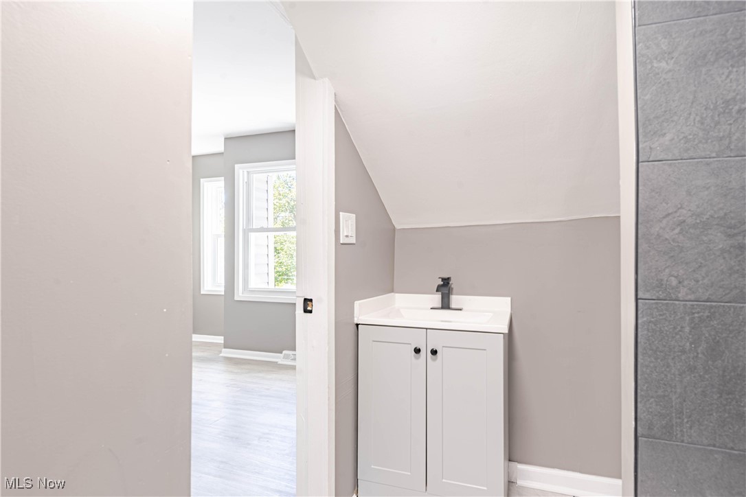 S H Kleinman Realty Cos Easth - Residential