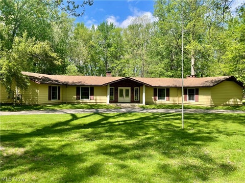Homes For Sale - 9251 Boyer Lane<br/> Mentor, OH 44060