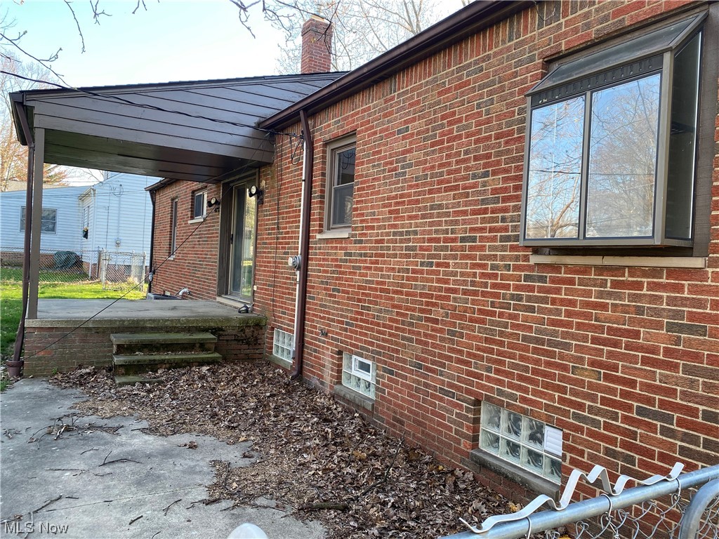 Frank Berzins Chardon Estates 03 - Residential