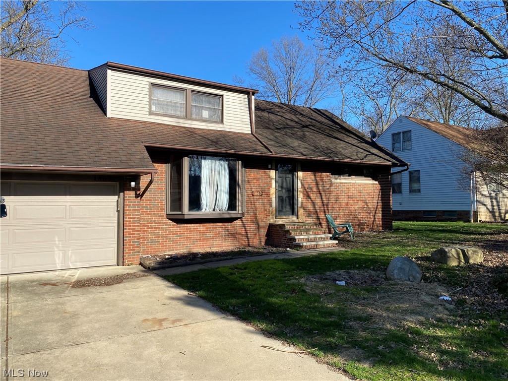 Frank Berzins Chardon Estates 03 - Residential