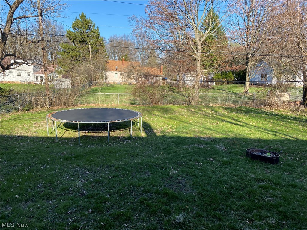 Frank Berzins Chardon Estates 03 - Residential