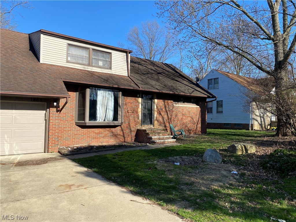 Frank Berzins Chardon Estates 03 - Residential