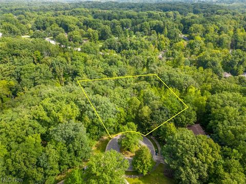10585 Whitewood Road Brecksville OH 44141