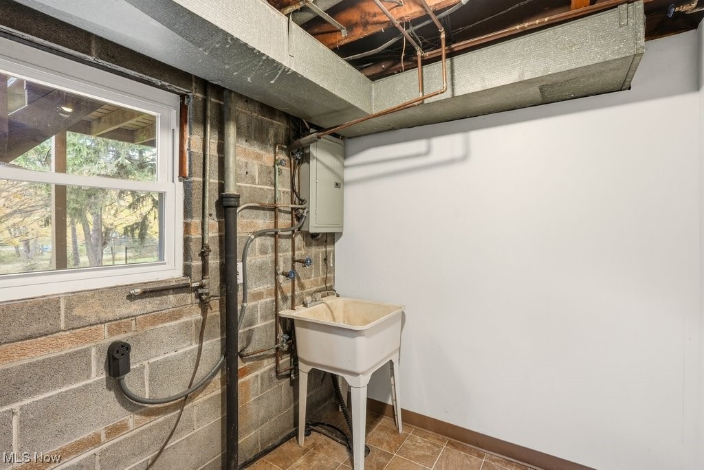 Mirror Lake - Residential