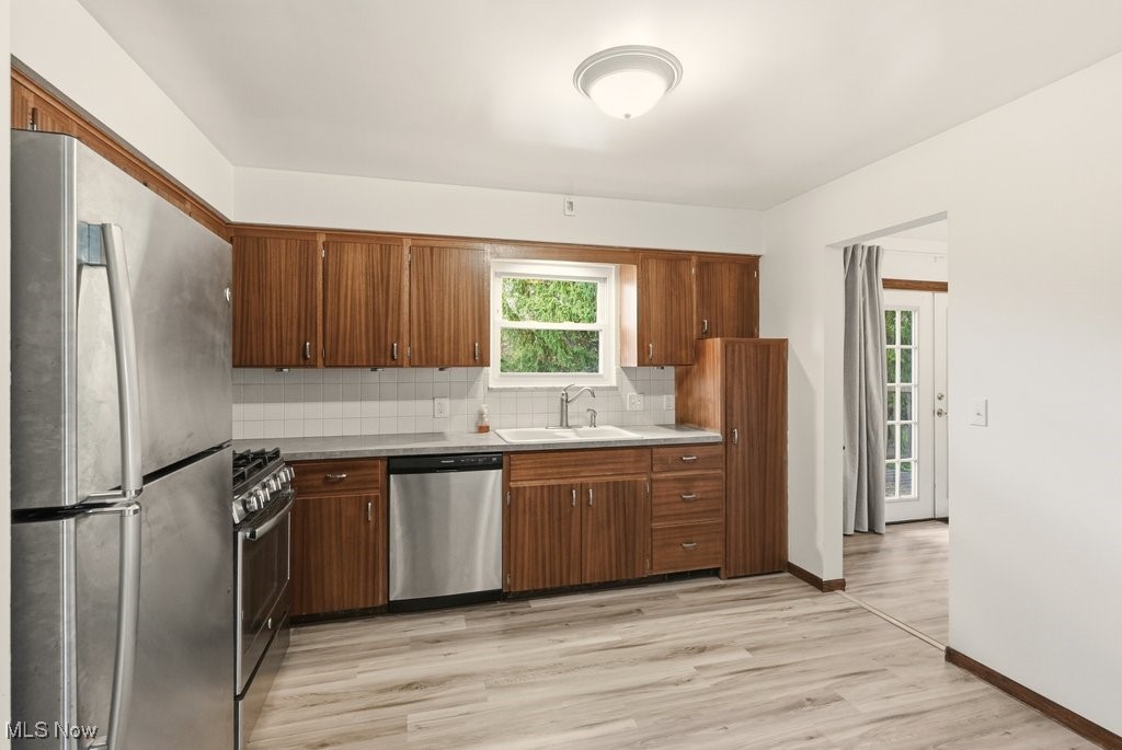 Mirror Lake - Residential