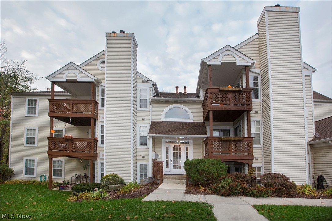 Crossings Condo - Residential