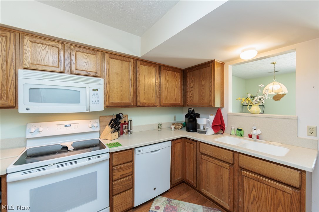 ROCKPORT COLONY CONDOS - Residential