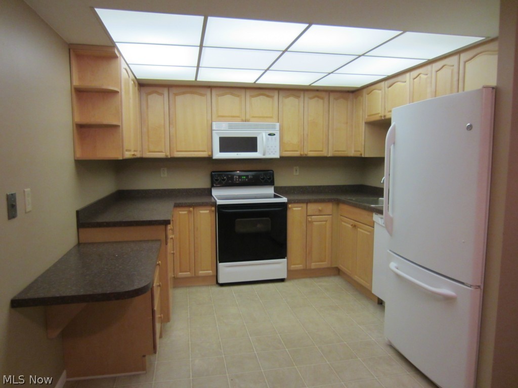 Woodscape Condos - Residential