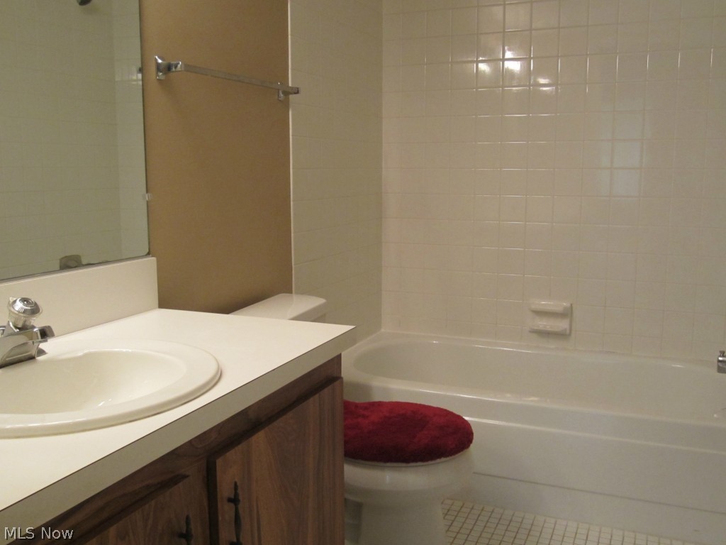 Woodscape Condos - Residential