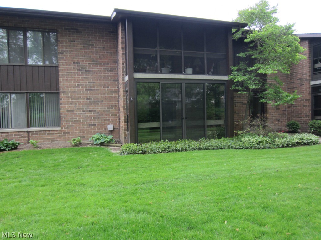 Woodscape Condos - Residential