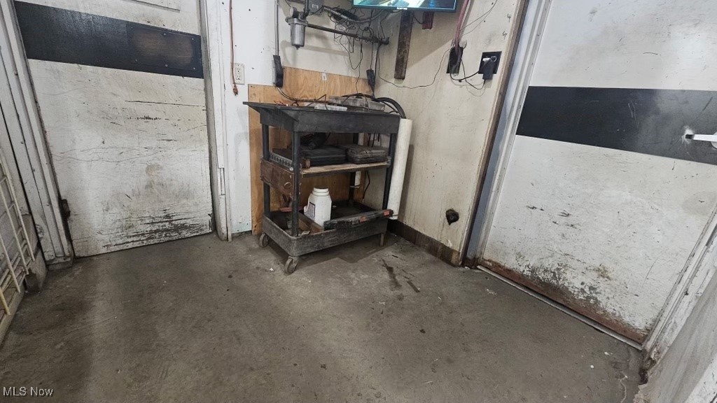 Brooklyn - Commercial Sale