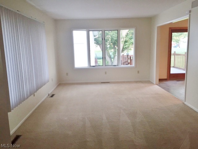 Hartford Township Sec 09 - Residential Income