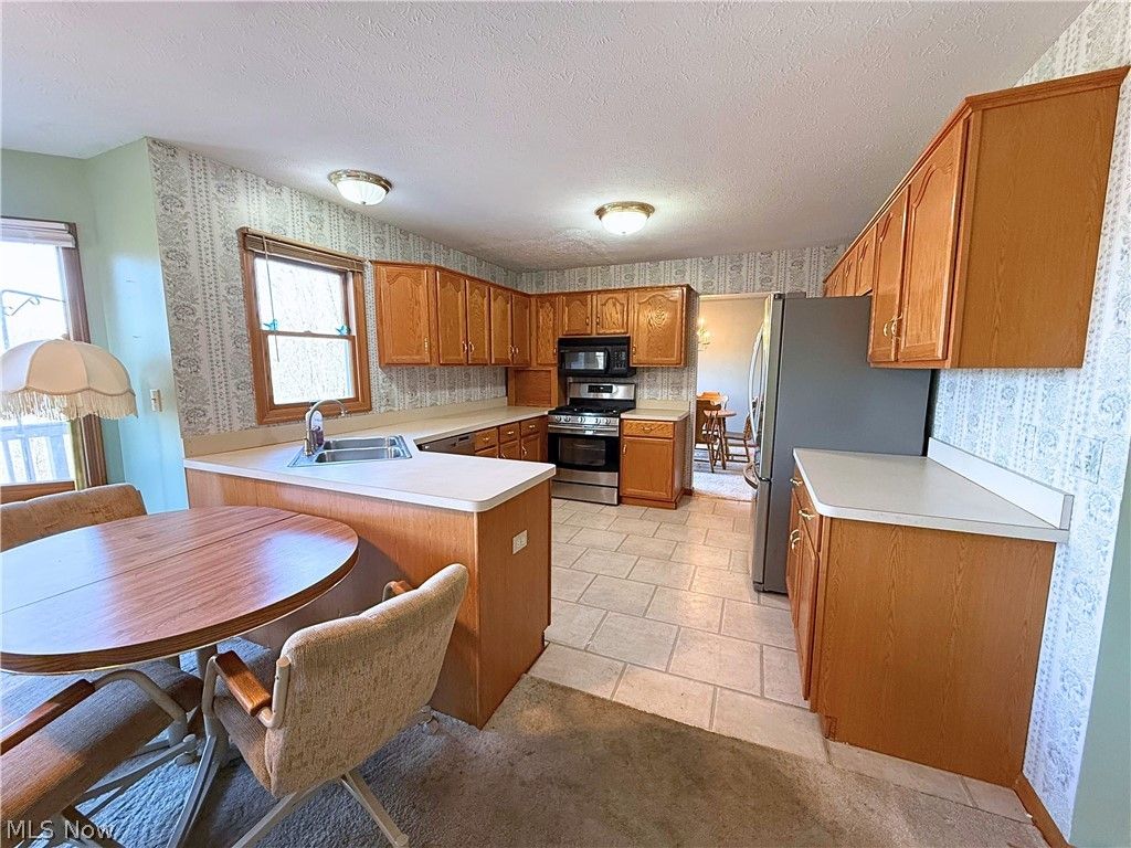 Photo of 6948 Meander Reserve Court, Canfield, OH 44406 (MLS # 5189833)