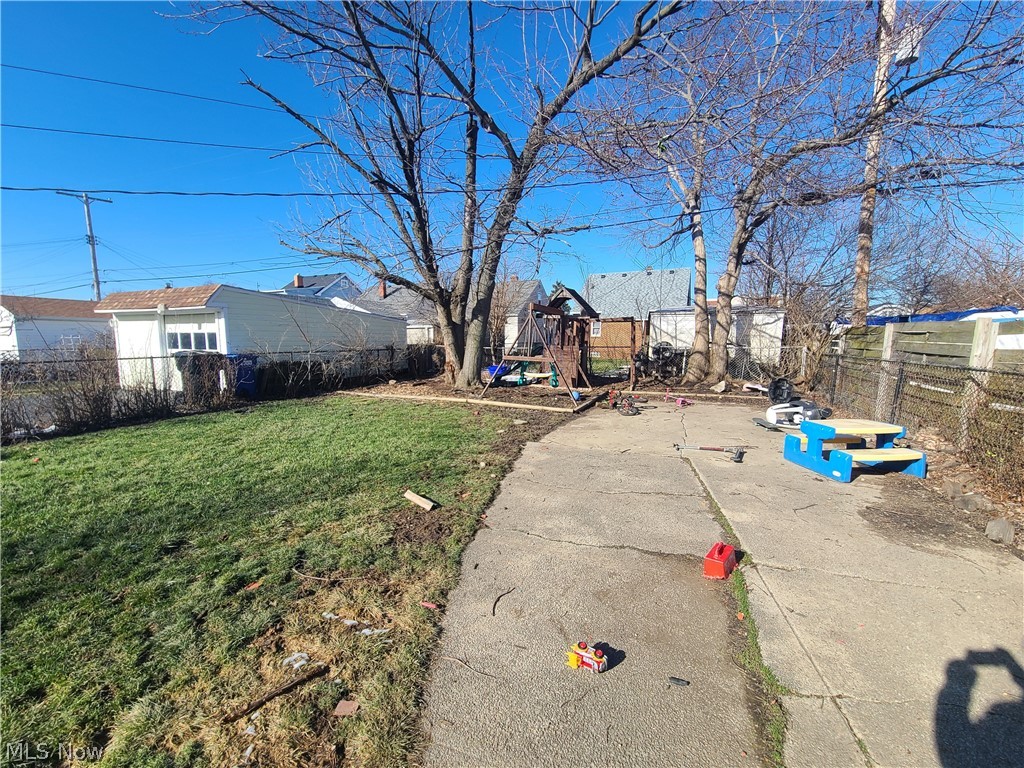 Ford Realty Cos Liberty - Residential