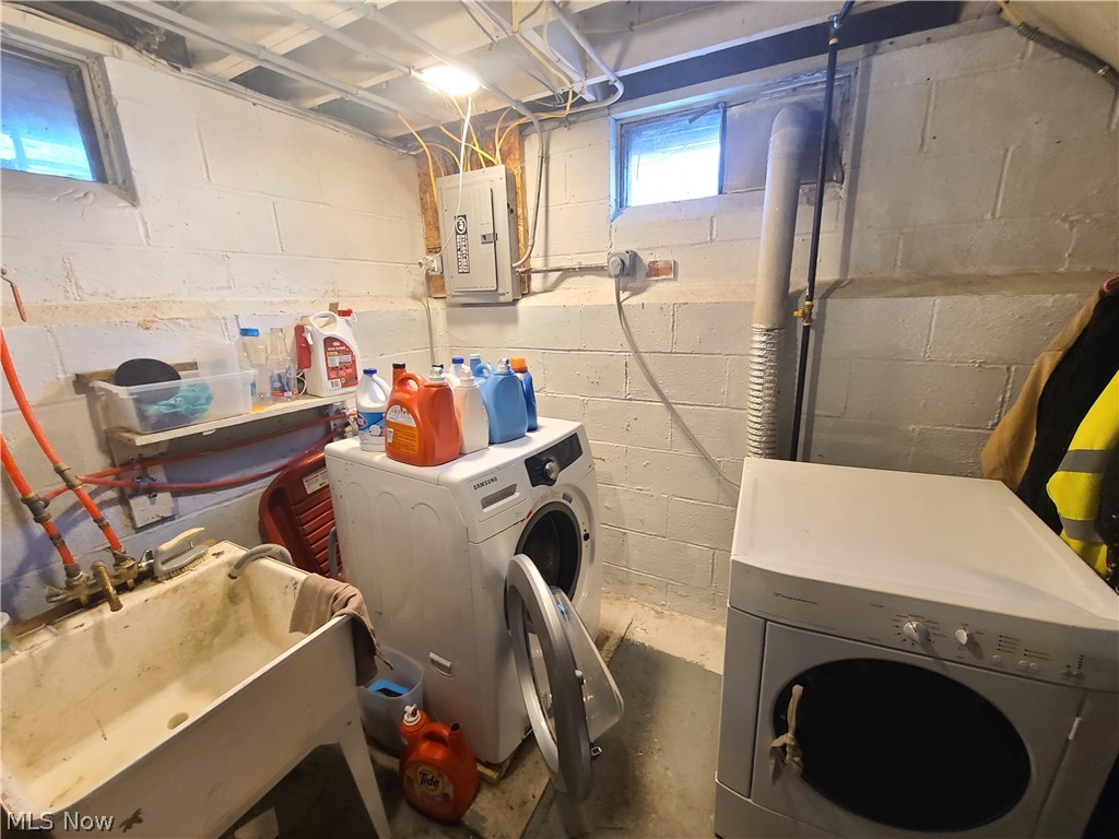 Ford Realty Cos Liberty - Residential