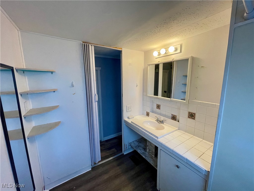 Whispering Pines - Residential