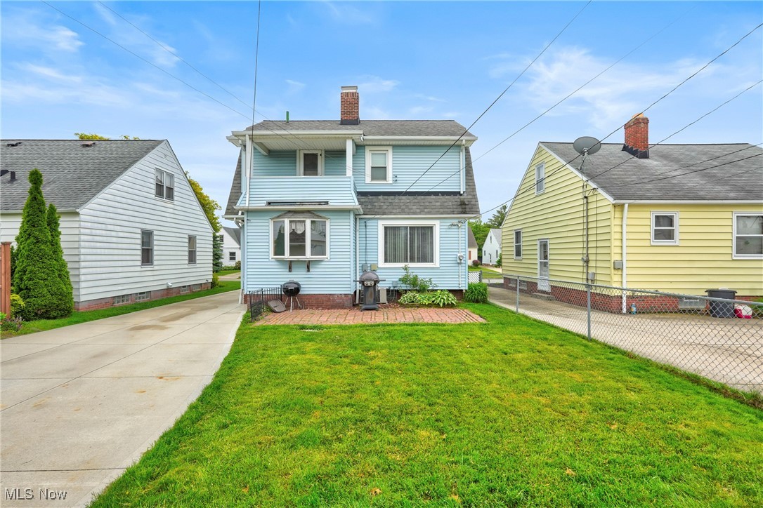 6818 Farnsworth Drive, Parma, Ohio image 36