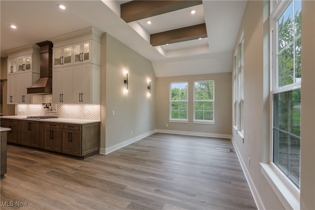5070 Neptune Oval, Solon, Ohio image 12