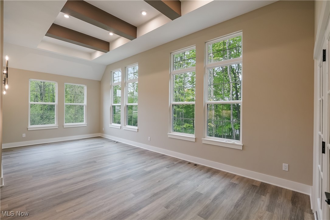 5070 Neptune Oval, Solon, Ohio image 37