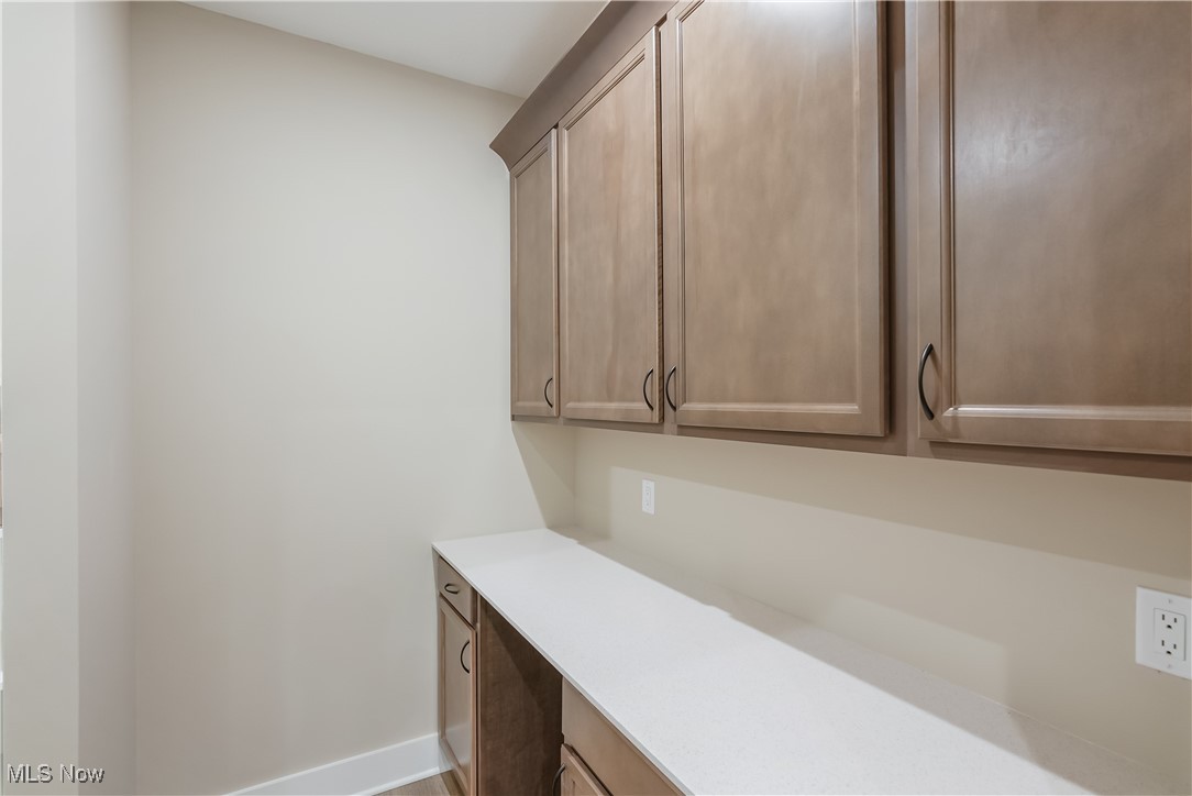 5070 Neptune Oval, Solon, Ohio image 40