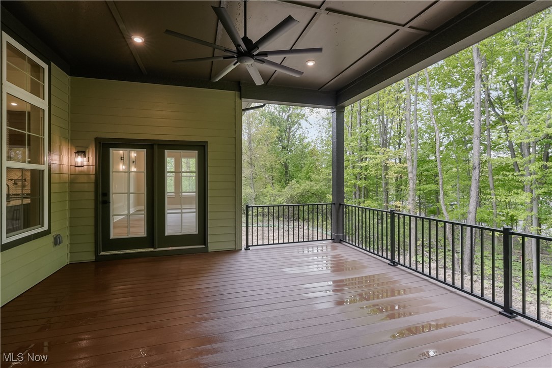 5070 Neptune Oval, Solon, Ohio image 6