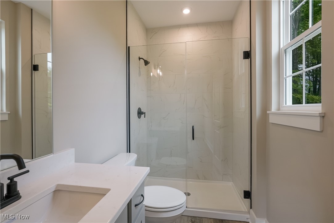 5070 Neptune Oval, Solon, Ohio image 36