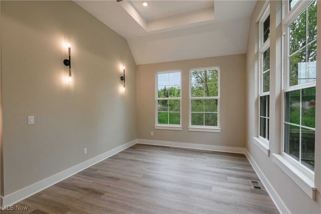 5070 Neptune Oval, Solon, Ohio image 39