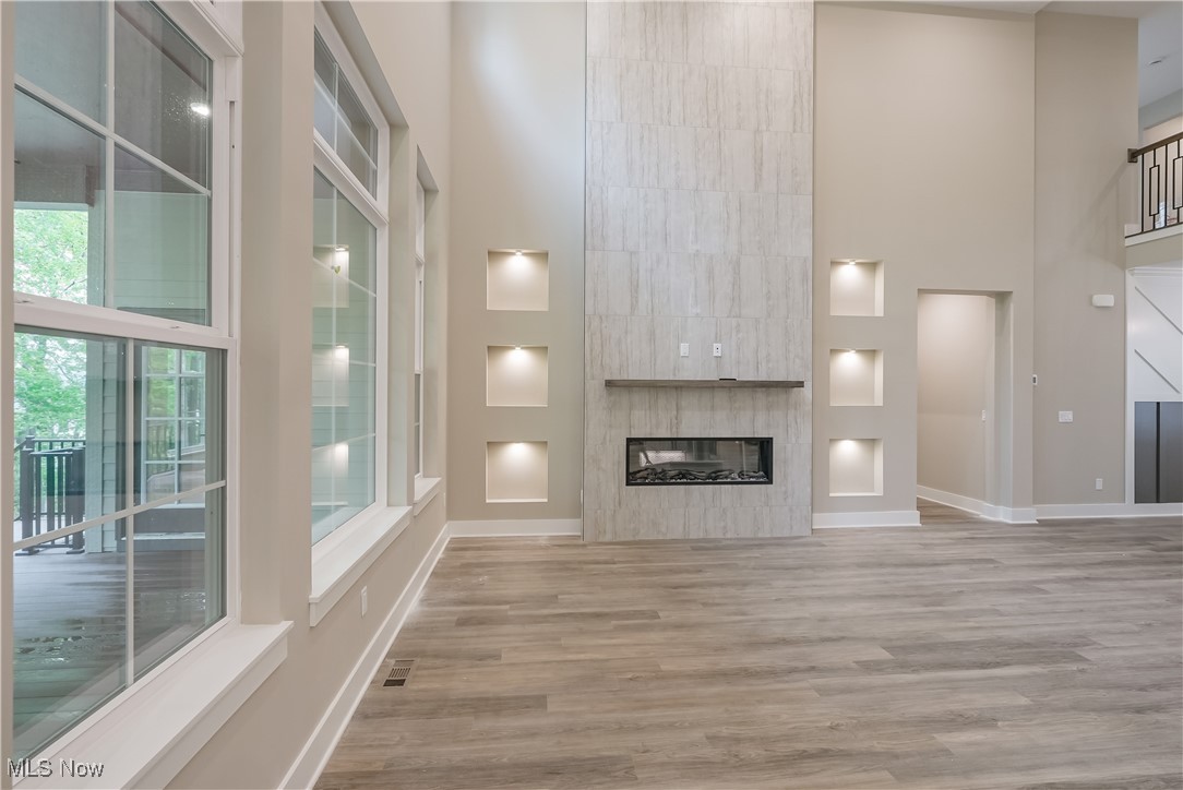 5070 Neptune Oval, Solon, Ohio image 23