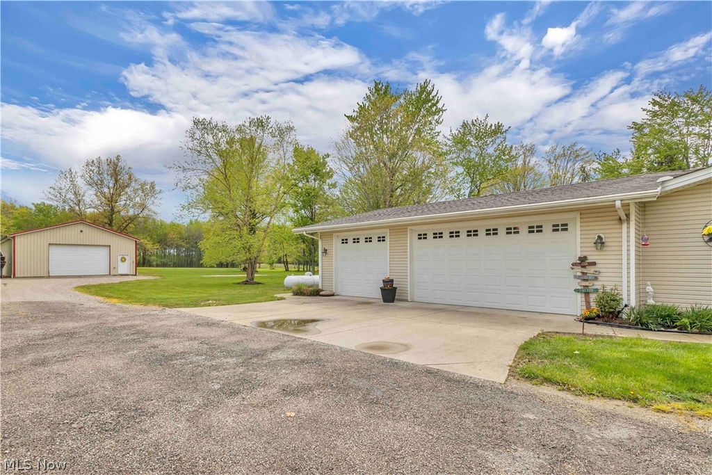Photo of 9110 Spieth Road, Litchfield, OH 44253 (MLS # 5206263)
