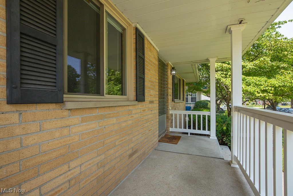4232 W 211th Street