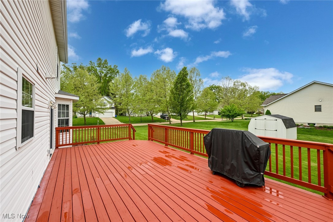 1098 Shrewsbury Drive, Ravenna, Ohio image 14