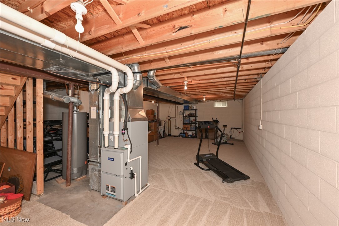 1098 Shrewsbury Drive, Ravenna, Ohio image 29