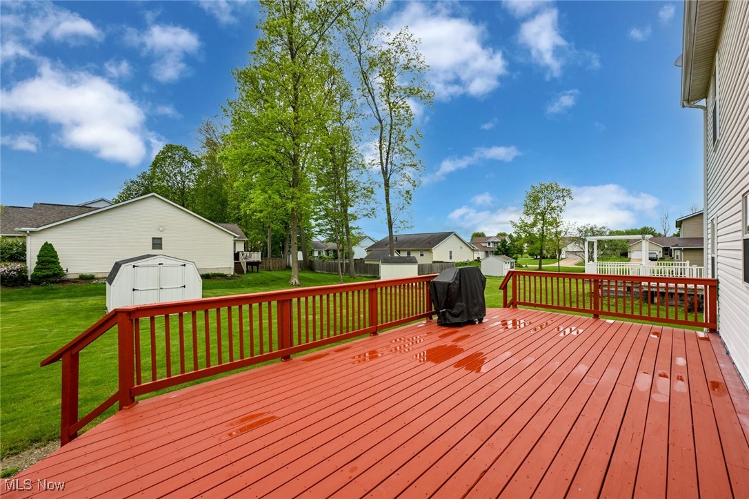 1098 Shrewsbury Drive, Ravenna, Ohio image 13