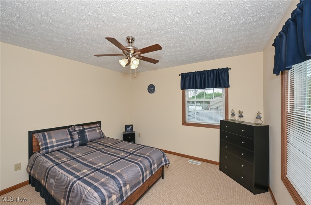 1098 Shrewsbury Drive, Ravenna, Ohio image 41