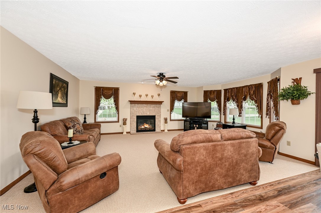 1098 Shrewsbury Drive, Ravenna, Ohio image 22