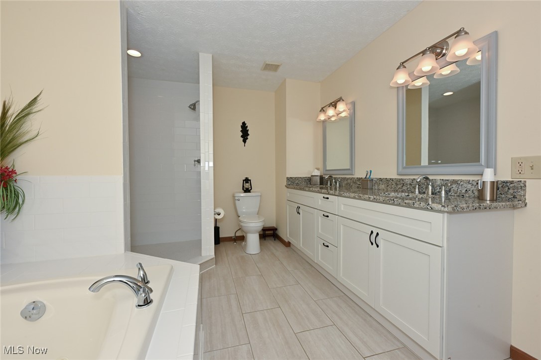 1098 Shrewsbury Drive, Ravenna, Ohio image 34