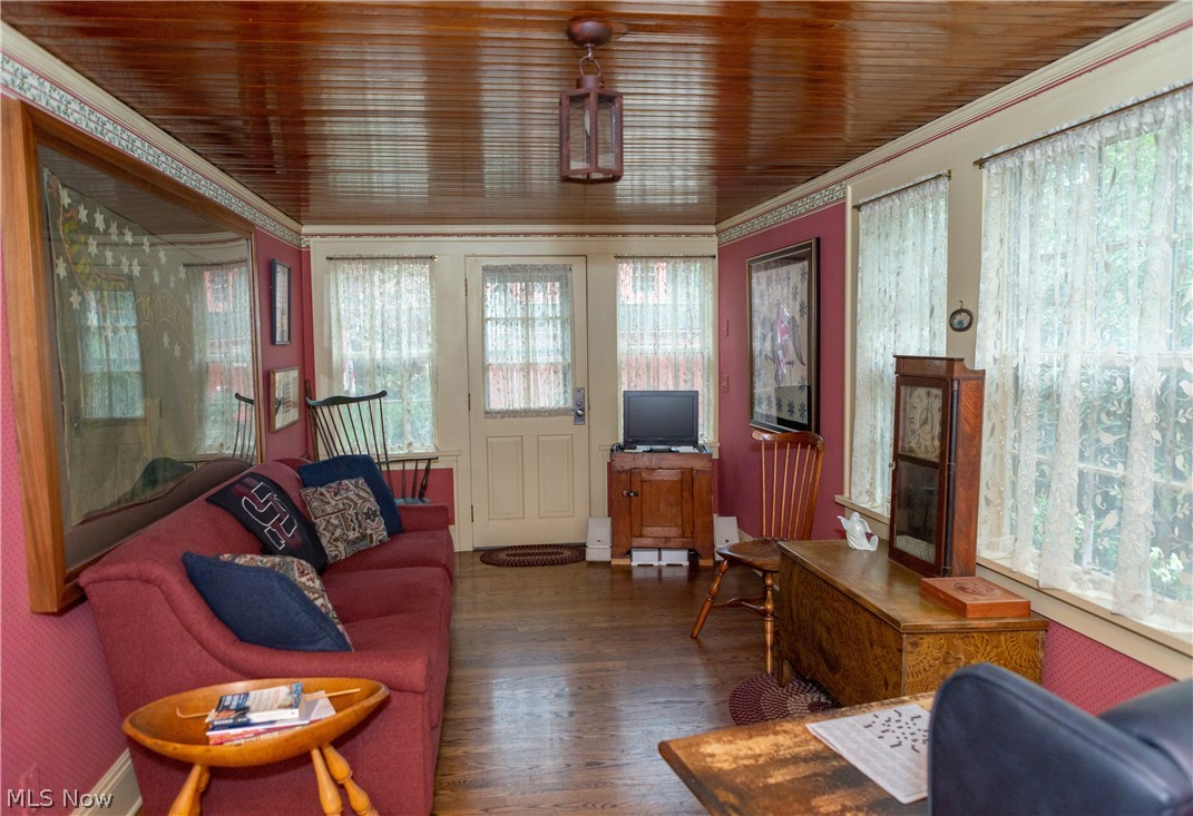 Blatz Pkwy - Residential