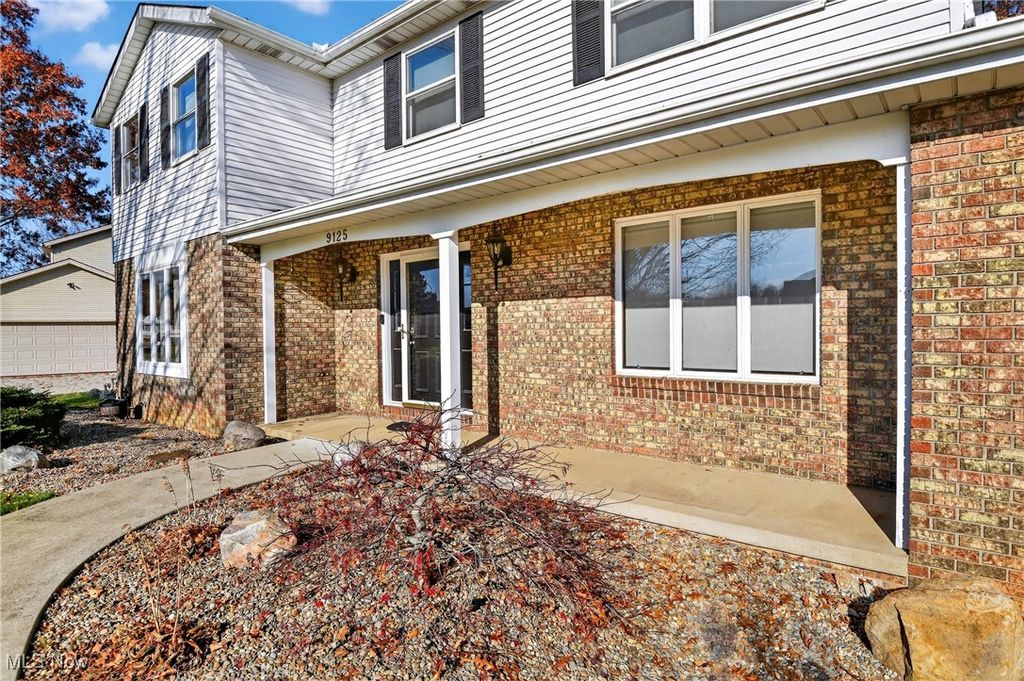 Photo of 9125 Paulding Street, Massillon, OH 44646 (MLS # 5174038)