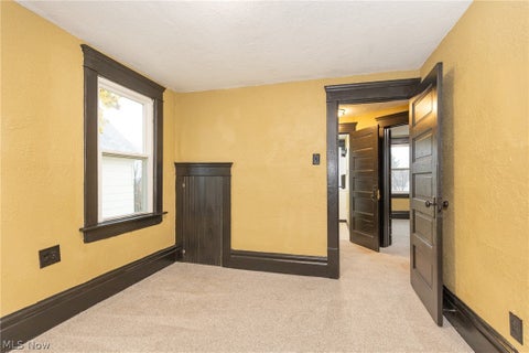 Tiny photo for 258 Oberlin Court, Akron, OH 44311 (MLS # 5239485)