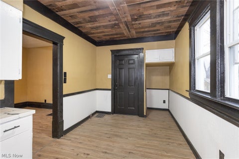 Tiny photo for 258 Oberlin Court, Akron, OH 44311 (MLS # 5239485)